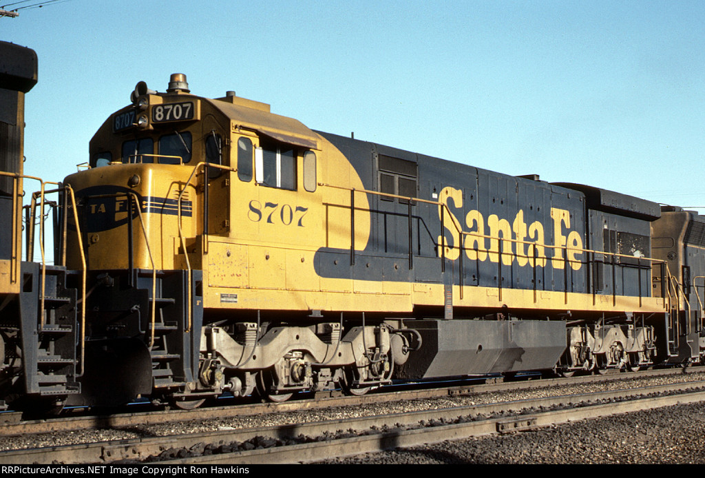 ATSF 8707